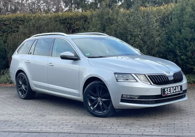 SKODA Octavia 2.0 TDI DSG Exclusive