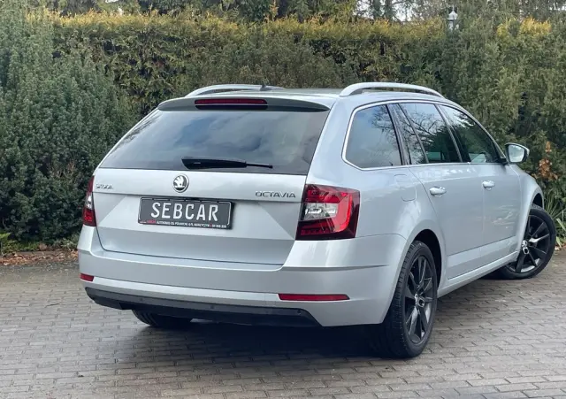 SKODA Octavia 2.0 TDI DSG Exclusive