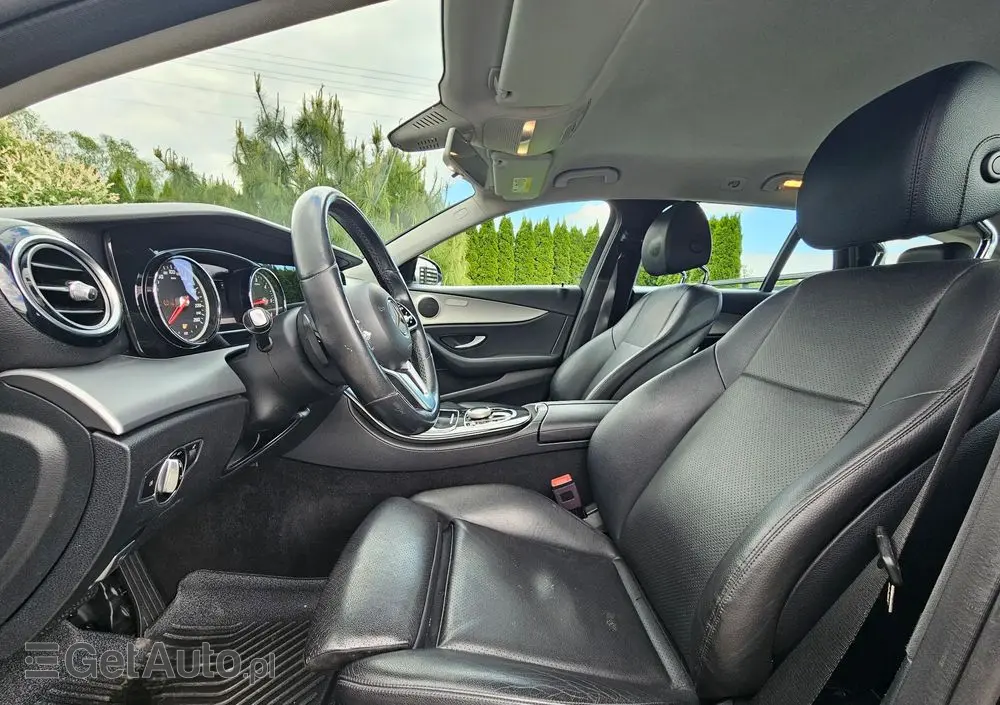 MERCEDES-BENZ Klasa E 