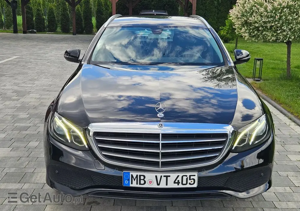 MERCEDES-BENZ Klasa E 