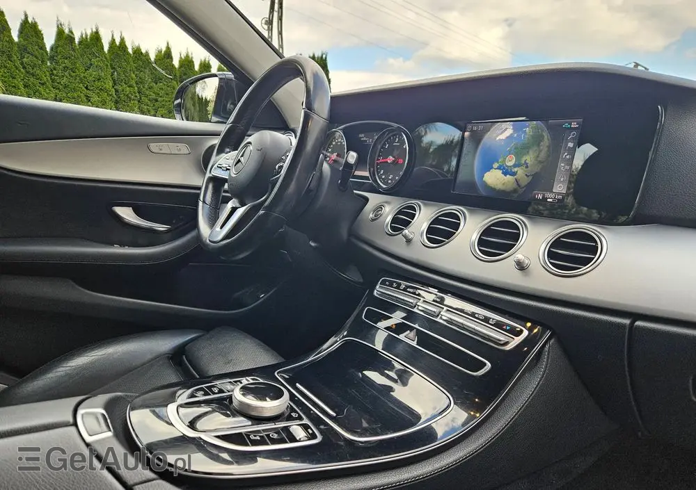 MERCEDES-BENZ Klasa E 