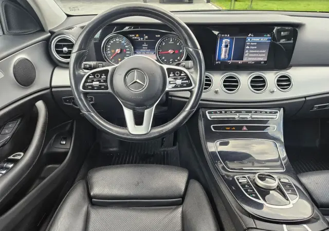 MERCEDES-BENZ Klasa E 