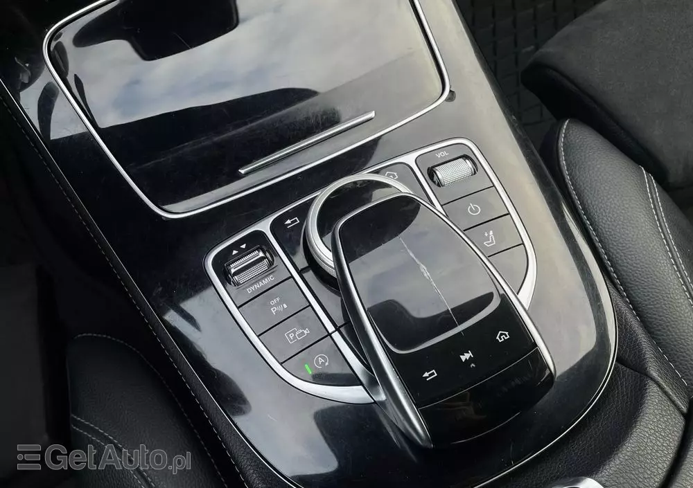 MERCEDES-BENZ Klasa E 220 d 4-Matic Business Edition 9G-TRONIC