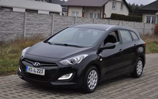HYUNDAI I30 