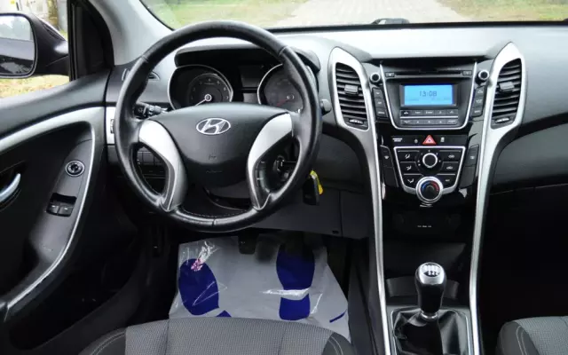 HYUNDAI I30 