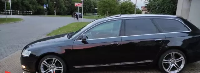 AUDI A6 