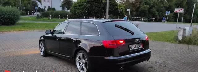 AUDI A6 