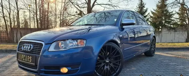 AUDI A4 