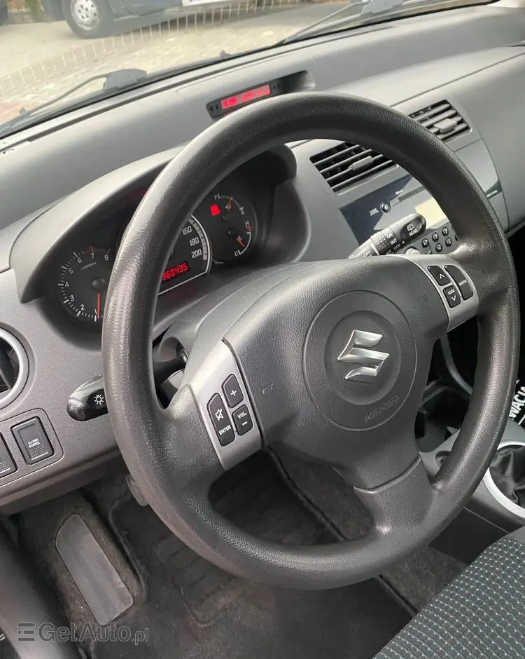 SUZUKI Swift 1.5 Comfort