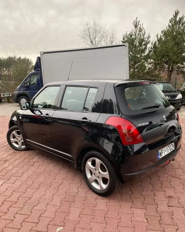 SUZUKI Swift 1.5 Comfort
