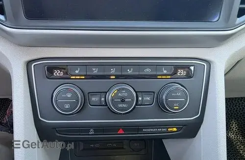 VOLKSWAGEN Atlas 