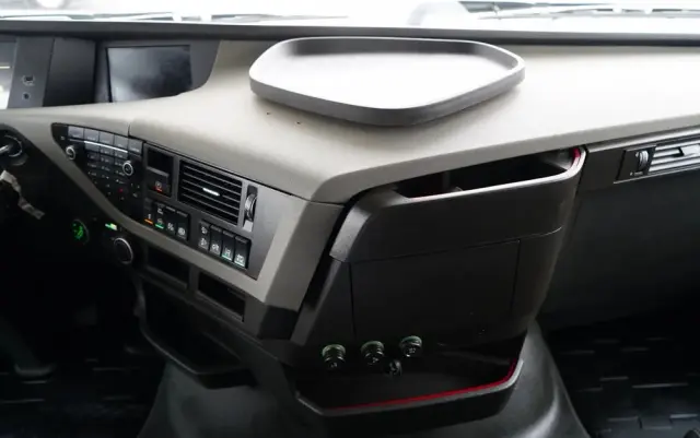 VOLVO FH  460 /  I-SHIFT / 