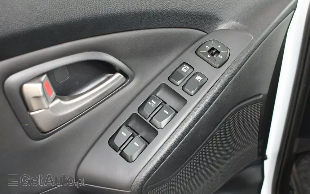 HYUNDAI Ix35 2.0 Premium 2WD