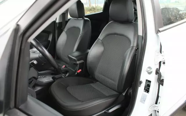 HYUNDAI Ix35 2.0 Premium 2WD