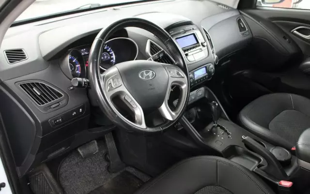 HYUNDAI Ix35 2.0 Premium 2WD