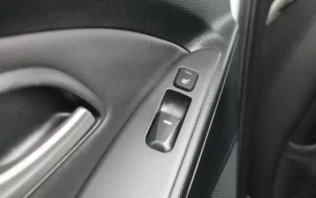 HYUNDAI Ix35 2.0 Premium 2WD