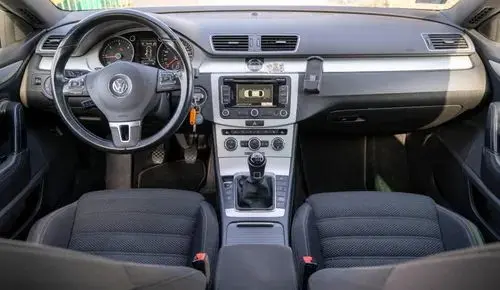 VOLKSWAGEN CC 