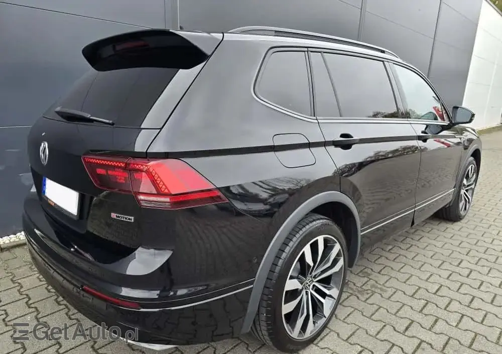 VOLKSWAGEN Tiguan Allspace 2.0 TDI SCR 4Motion DSG R-Line