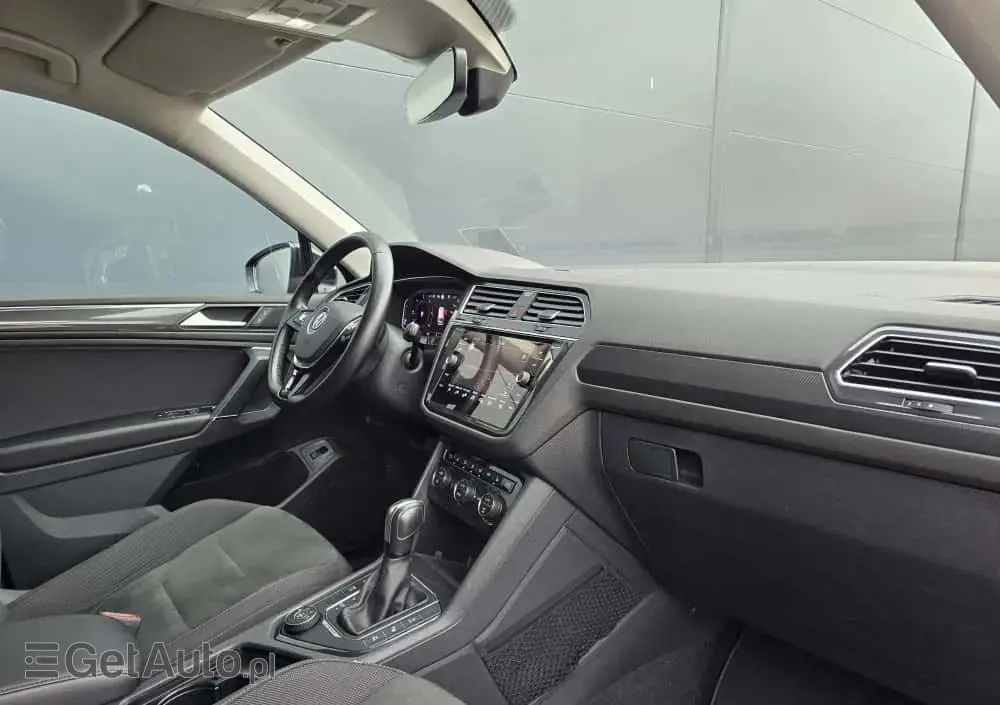 VOLKSWAGEN Tiguan Allspace 2.0 TDI SCR 4Motion DSG R-Line