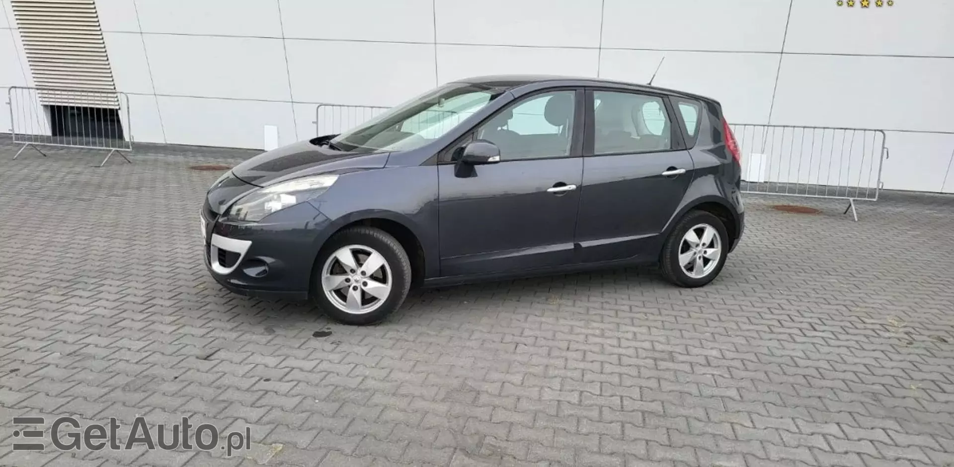 RENAULT Scenic 