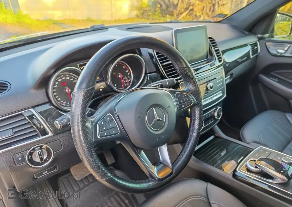 MERCEDES-BENZ GLE 350 d 4-Matic