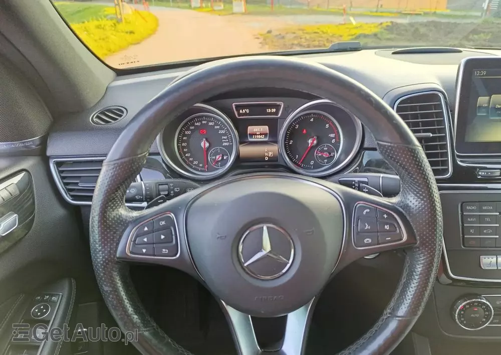 MERCEDES-BENZ GLE 350 d 4-Matic