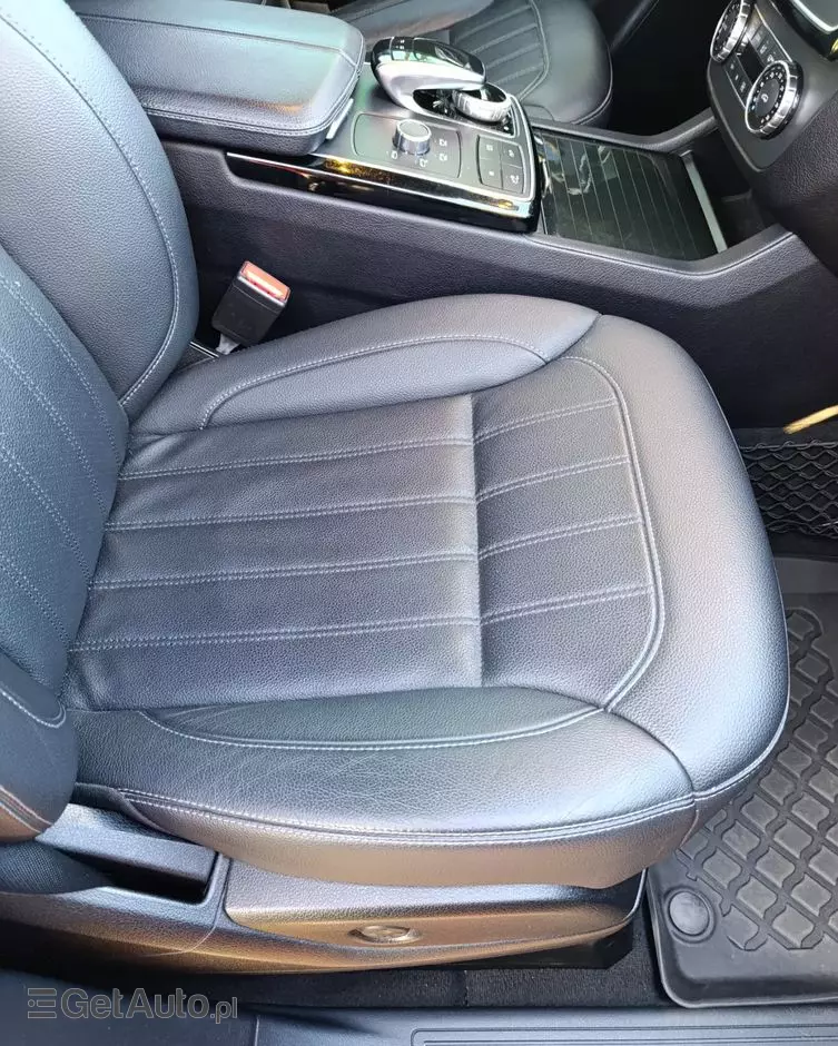 MERCEDES-BENZ GLE 350 d 4-Matic