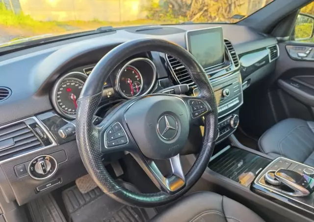 MERCEDES-BENZ GLE 350 d 4-Matic