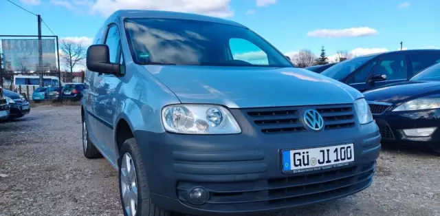 VOLKSWAGEN Caddy 