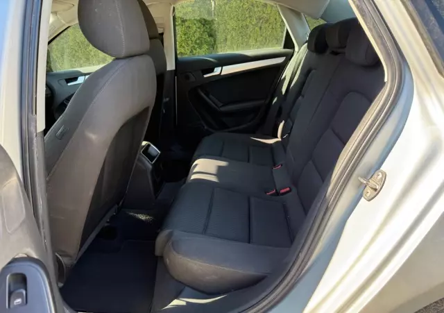 AUDI A4 Avant 2.0 TDI DPF Ambiente