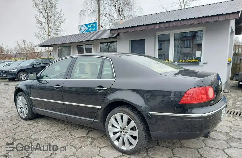 VOLKSWAGEN Phaeton 