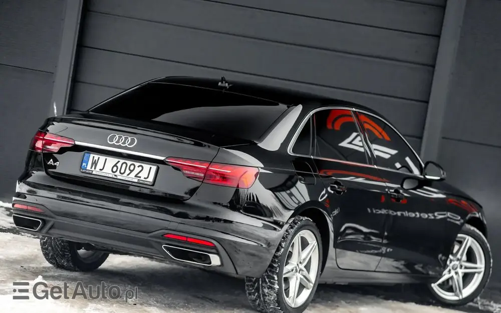 AUDI A4 Limousine 