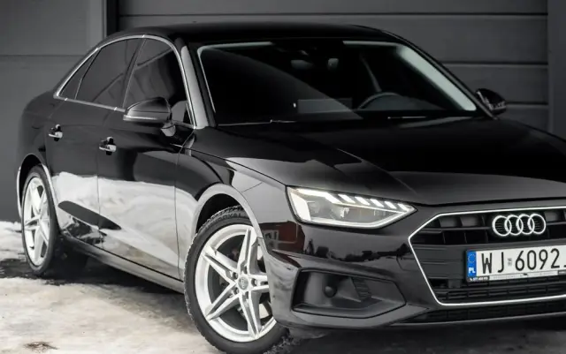 AUDI A4 Limousine 