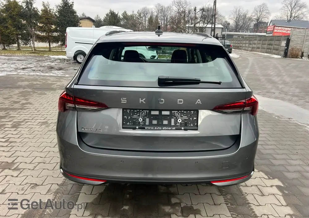 SKODA Octavia 1.5 TSI Selection