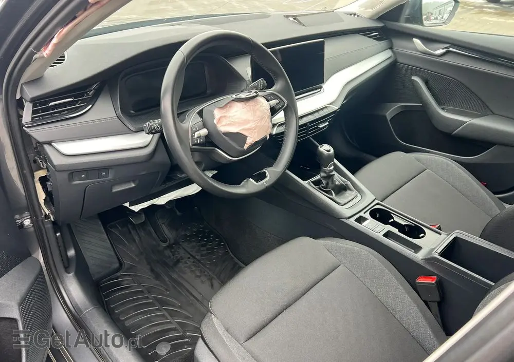 SKODA Octavia 1.5 TSI Selection