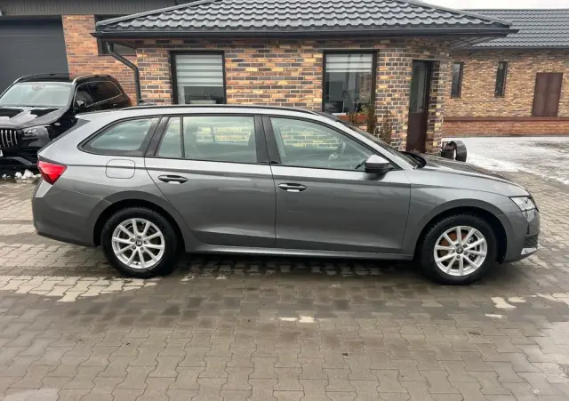 SKODA Octavia 1.5 TSI Selection
