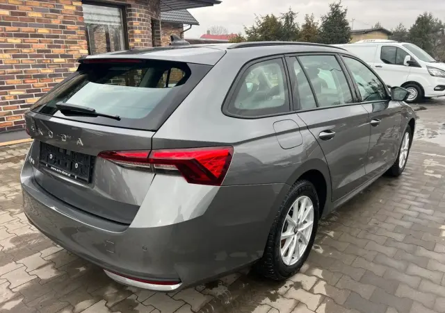 SKODA Octavia 1.5 TSI Selection