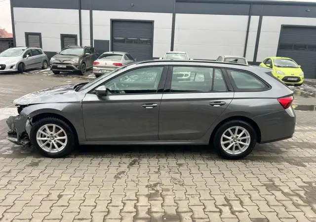 SKODA Octavia 1.5 TSI Selection