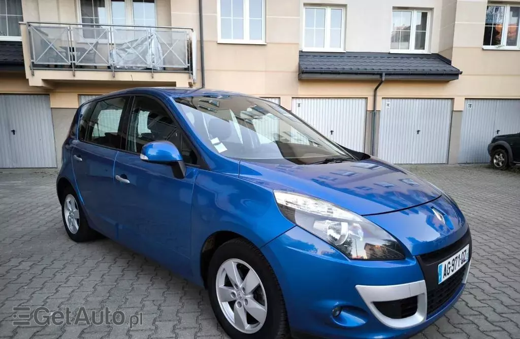 RENAULT Scenic 