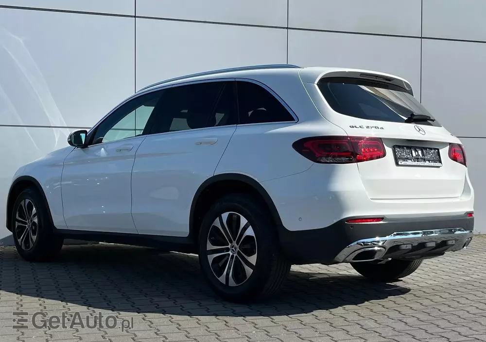MERCEDES-BENZ GLC 220 d 4-Matic