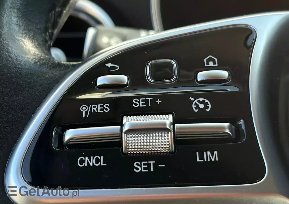 MERCEDES-BENZ GLC 220 d 4-Matic