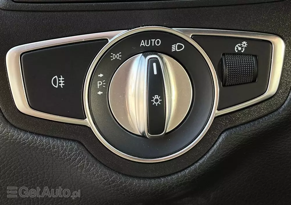 MERCEDES-BENZ GLC 220 d 4-Matic