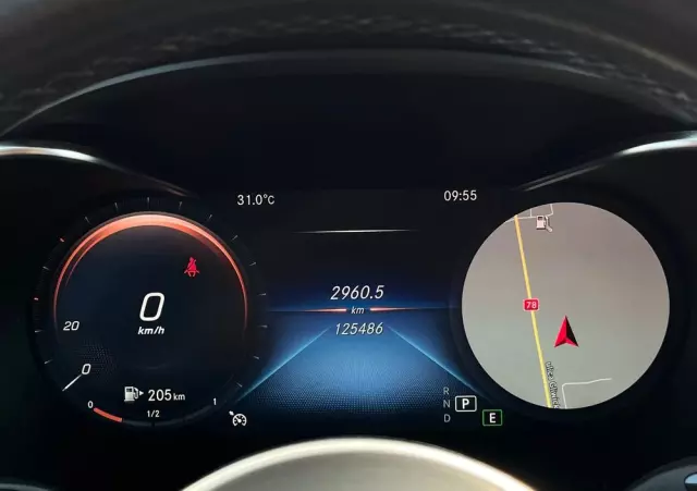 MERCEDES-BENZ GLC 220 d 4-Matic