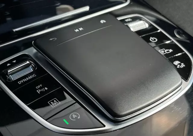 MERCEDES-BENZ GLC 220 d 4-Matic