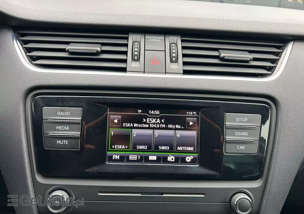 SKODA Octavia Combi 2.0 TDI DSG Edition