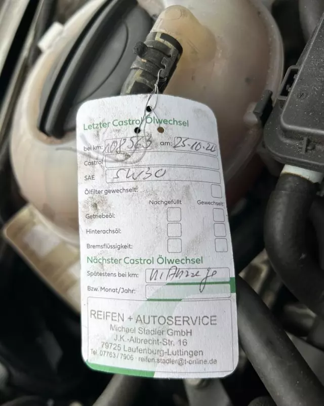 SKODA Octavia Combi 2.0 TDI DSG Edition