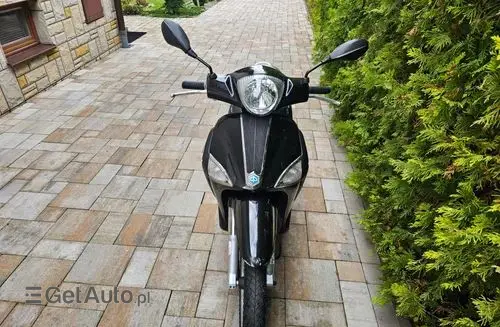 PIAGGIO Liberty 125 
