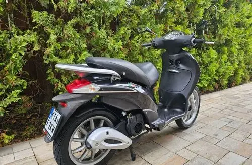 PIAGGIO Liberty 125 