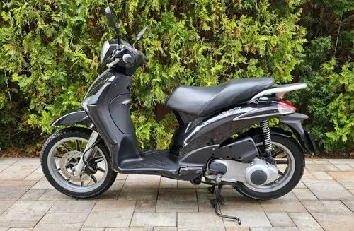 PIAGGIO Liberty 125 