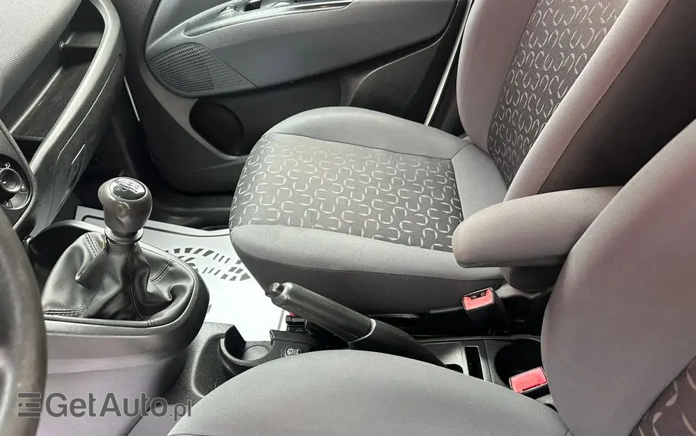 FIAT Doblo 1.4 T-Jet 16V Dynamic